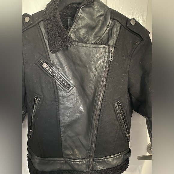 BlankNYC Black Faux Fur Biker Jacket - Picture 4 of 4